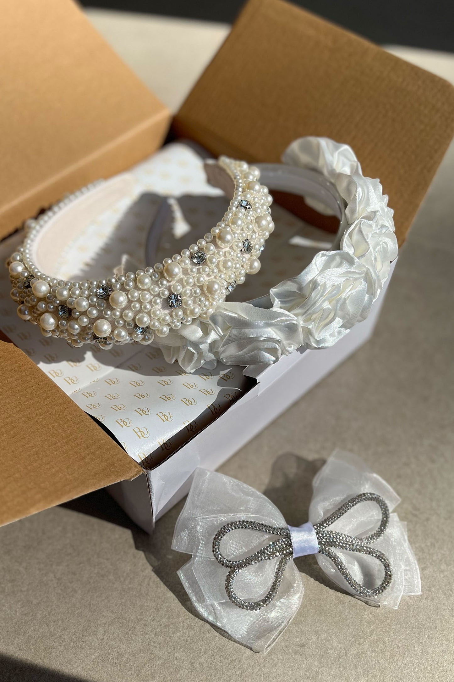 HENRIETTA FLORAL HEADBAND IVORY