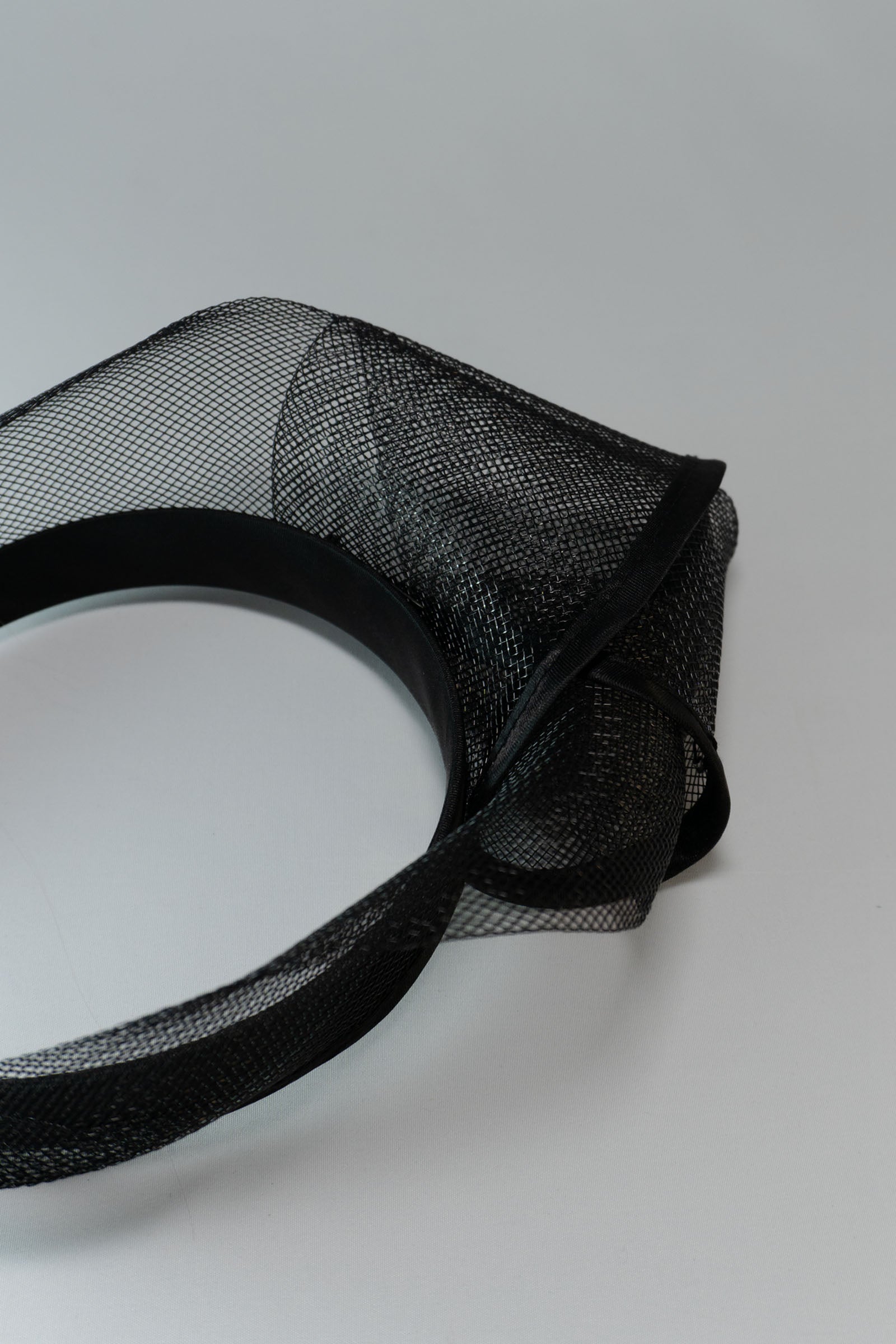 Black mesh headband