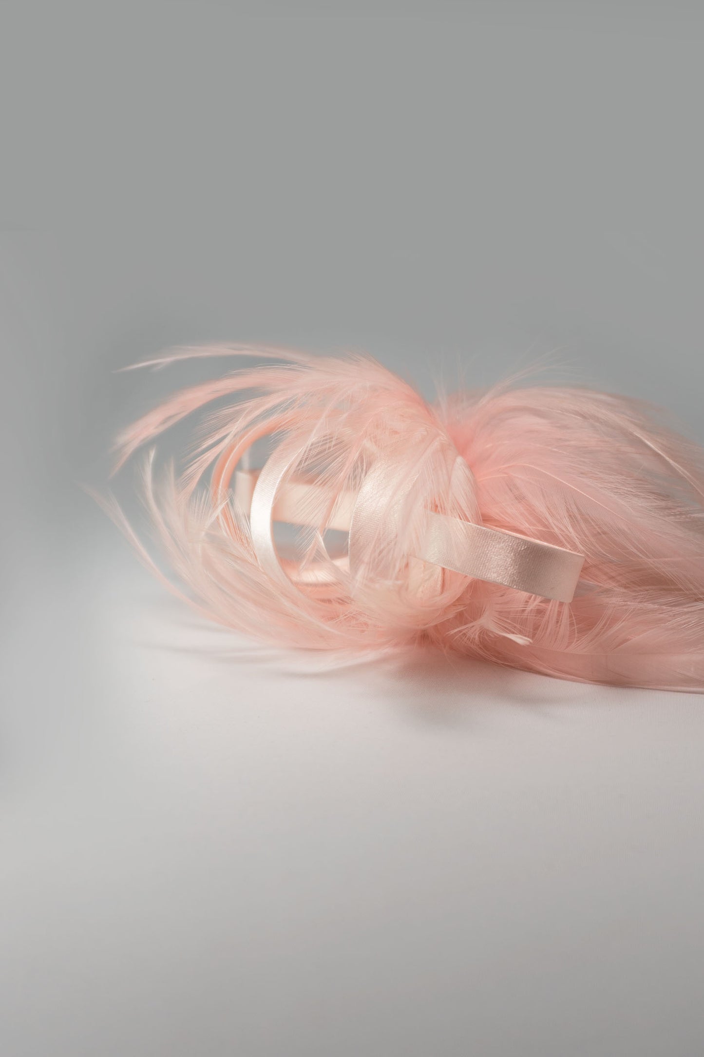MARY-BETH FASCINATOR BLUSH