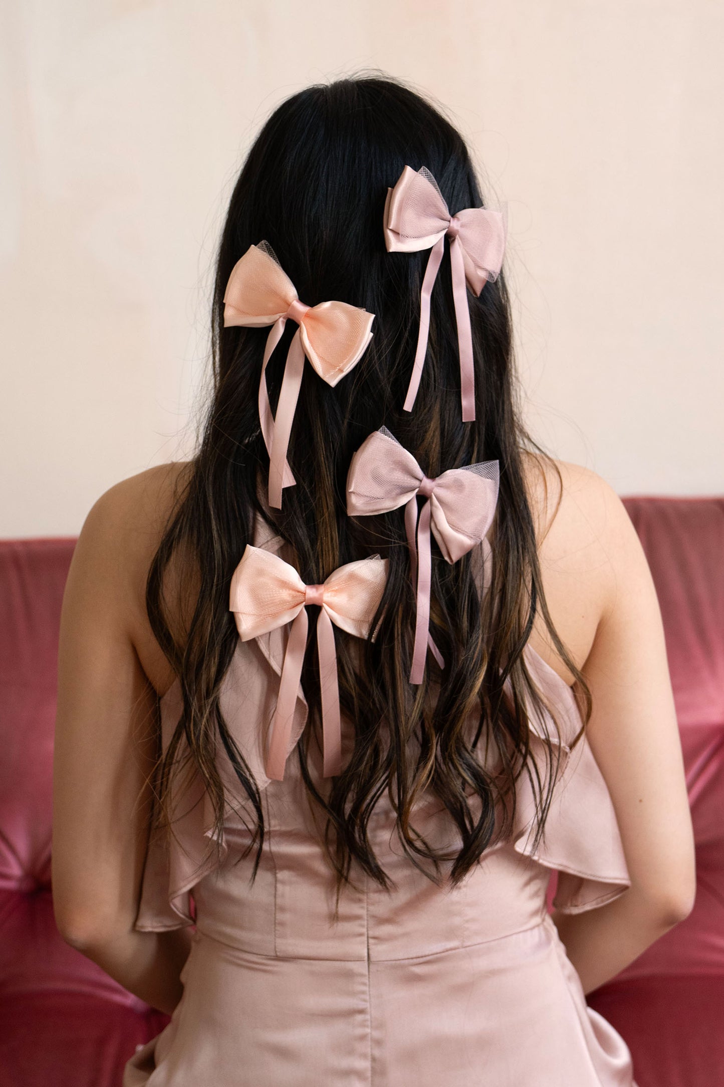 SOPHIA BOW CLIP - BLUSH PINK