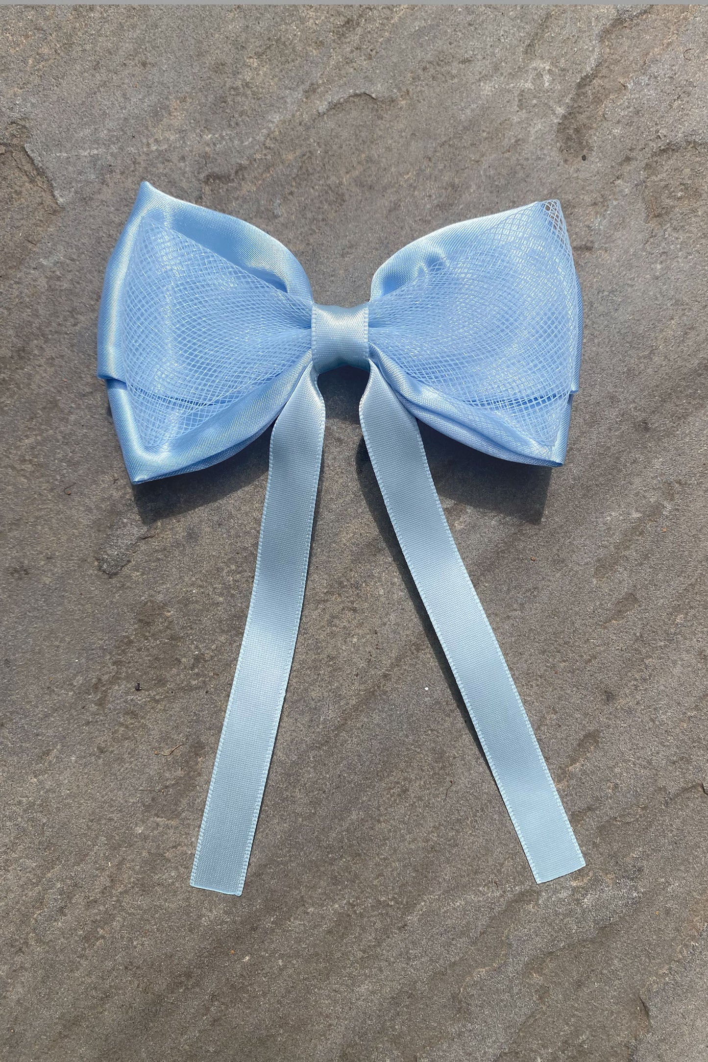 SOPHIA BOW CLIP - BLUE