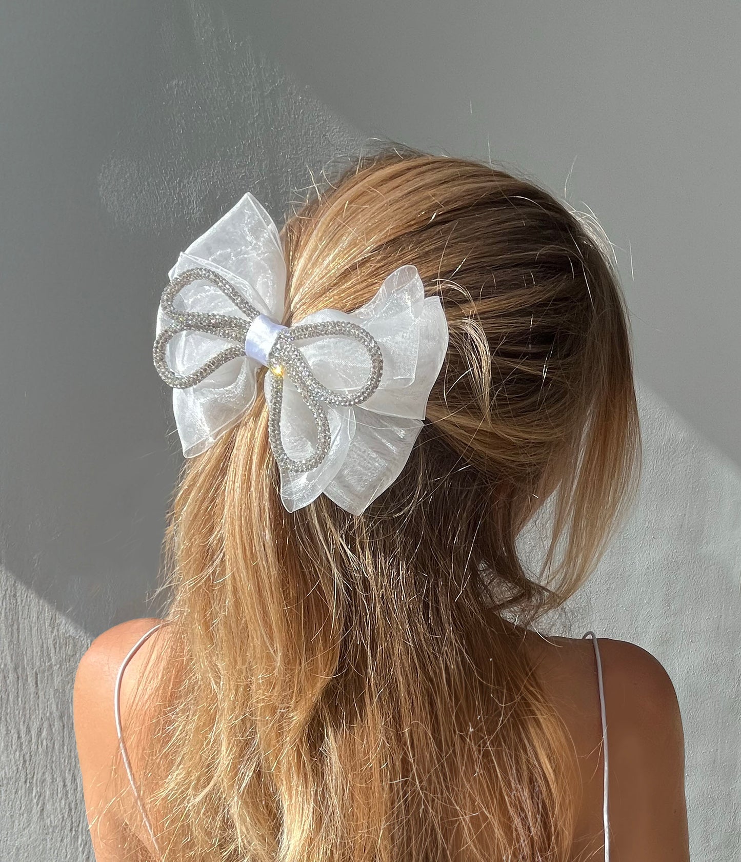 JESSICA BOW CLIP IVORY