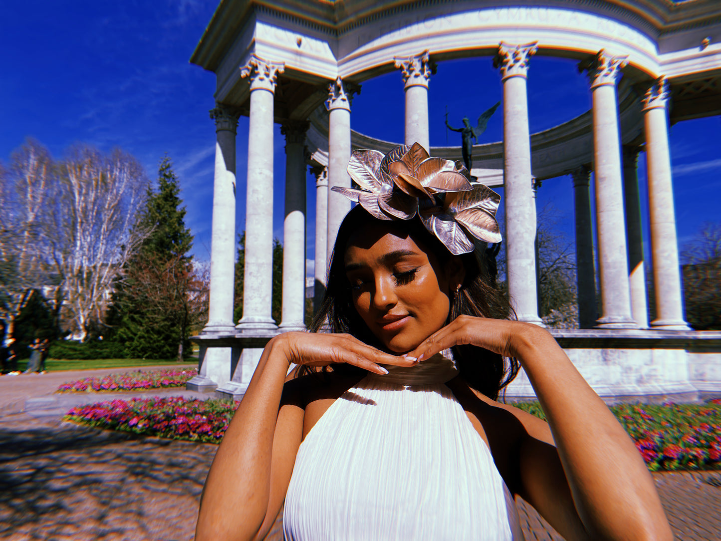 MORGAN STATEMENT FLORAL HEADBAND ROSE GOLD