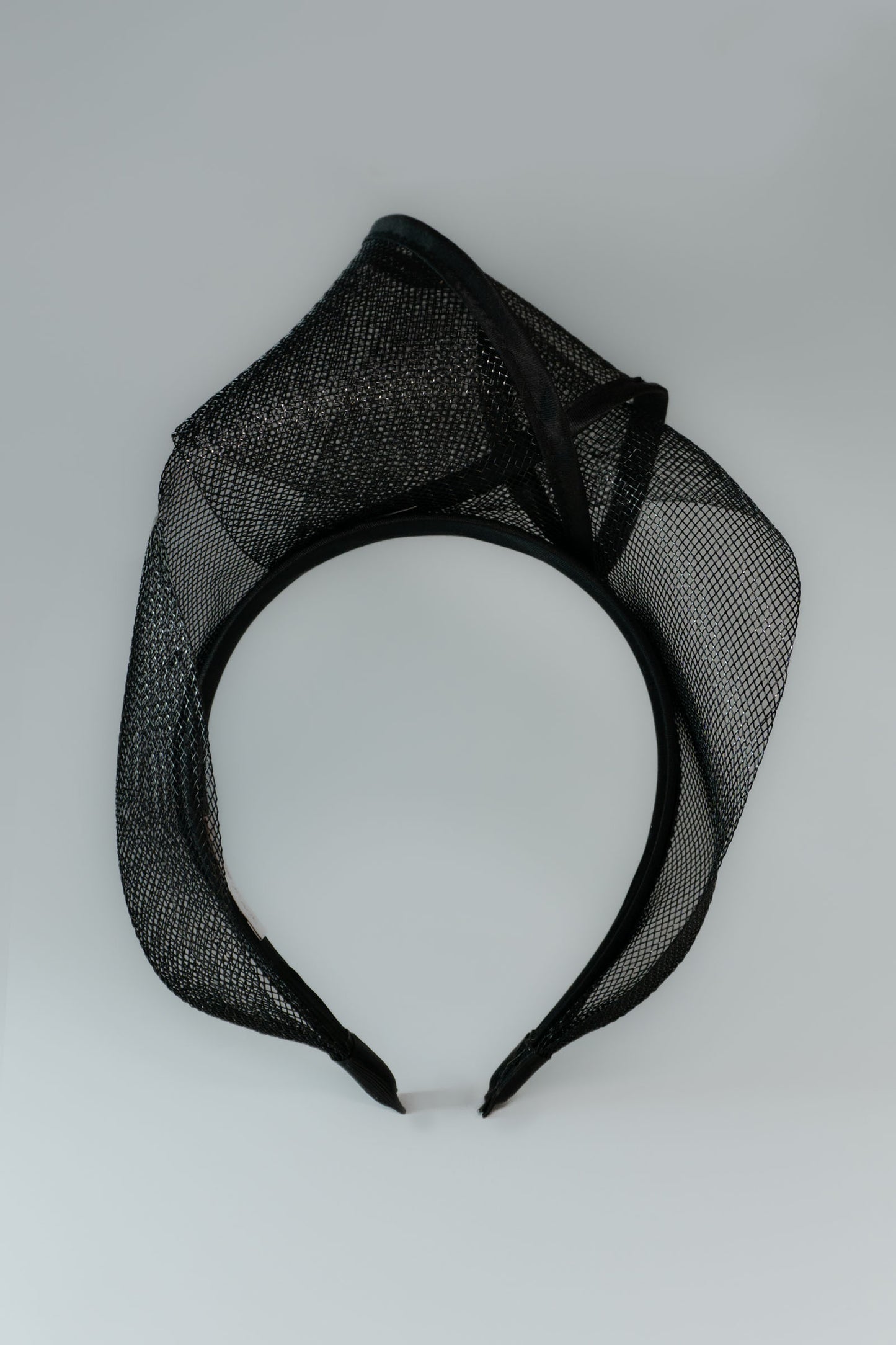Black mesh headband
