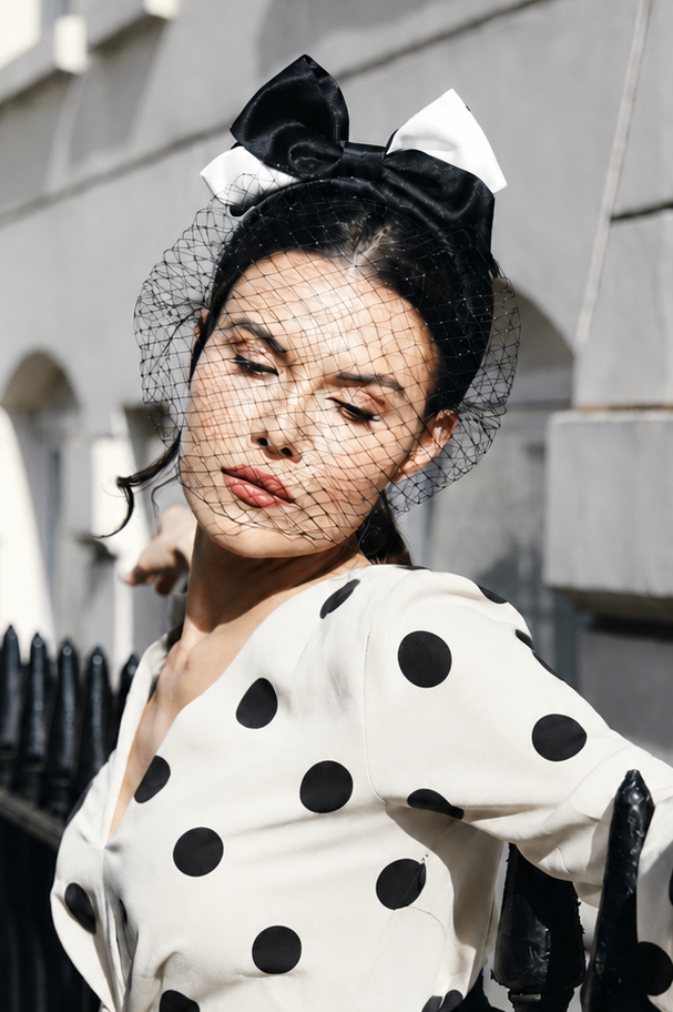 GIGI BOW HEADBAND BLACK AND WHITE